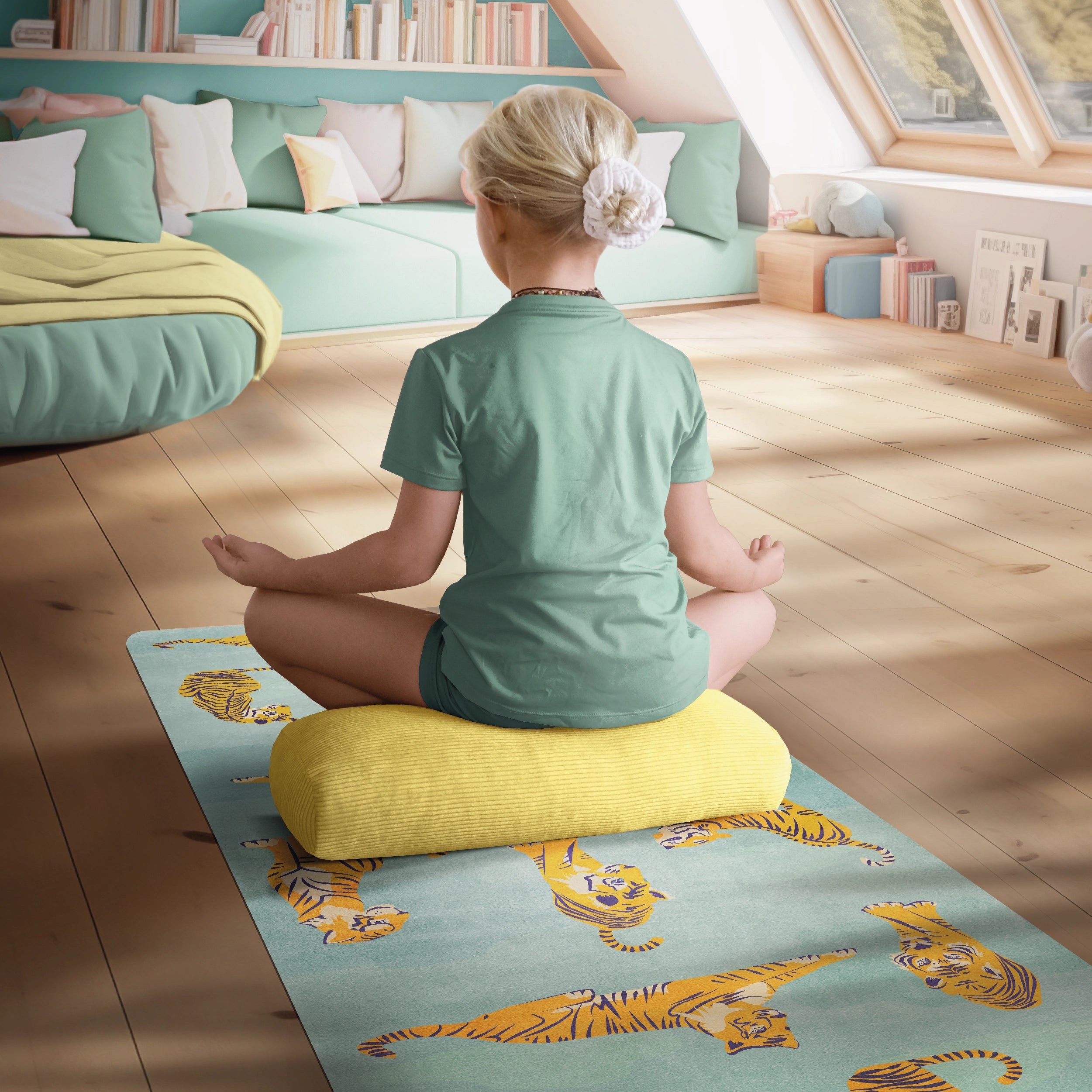 Children's yoga mat - Moving Tiger