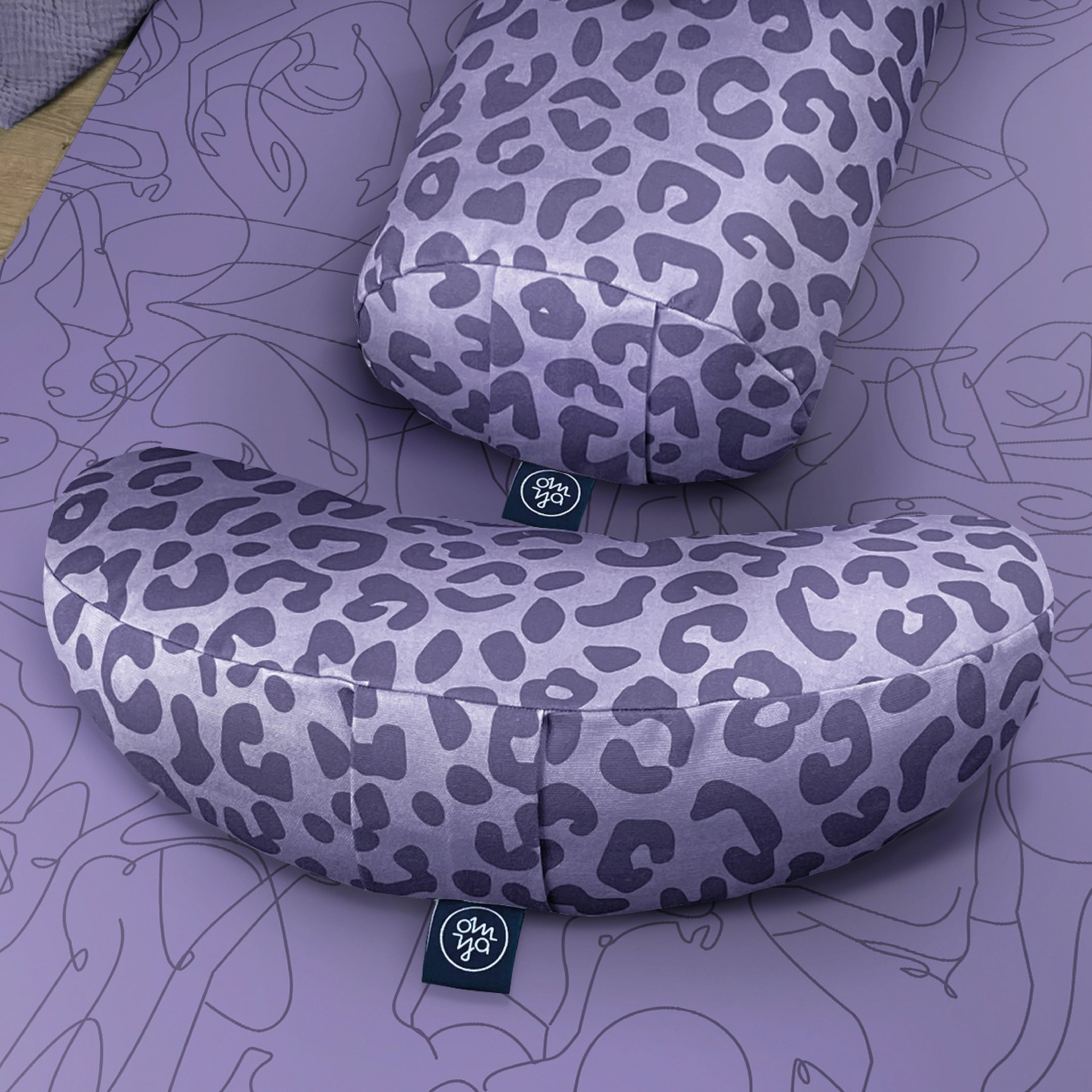 Design Yoga Bolster - Lavender Leo