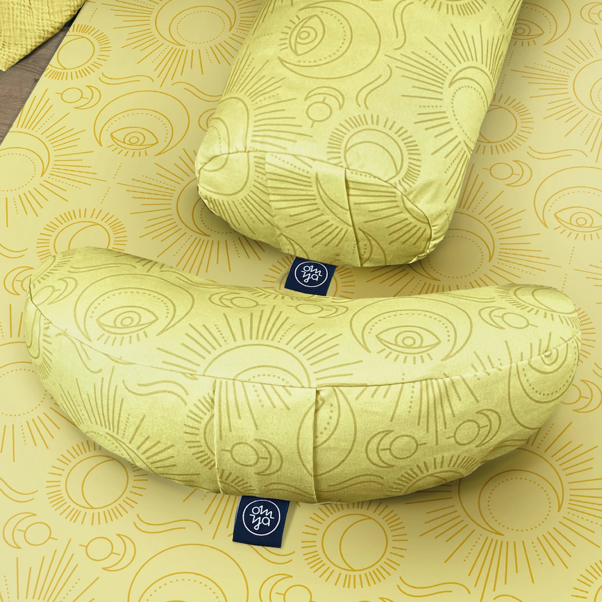 Coussin Demi Lune Design Yoga - Rising Sun & Moon