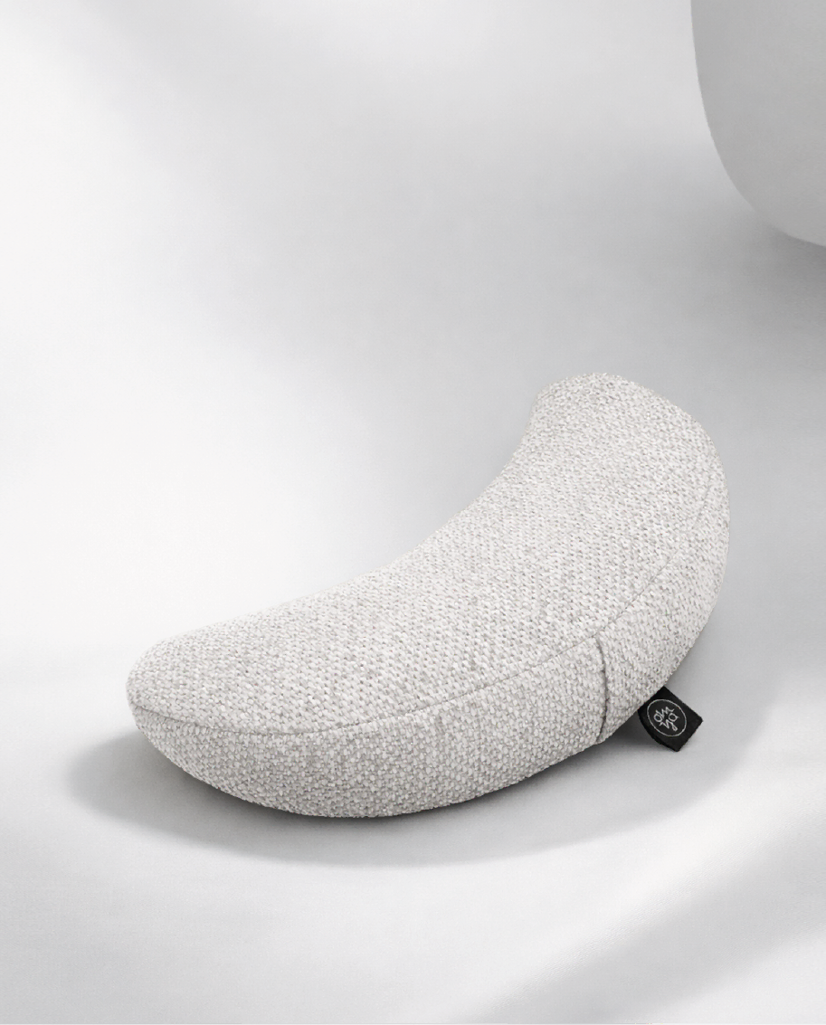 Design Yoga Half Moon Cushion - Maison Structure Pearl