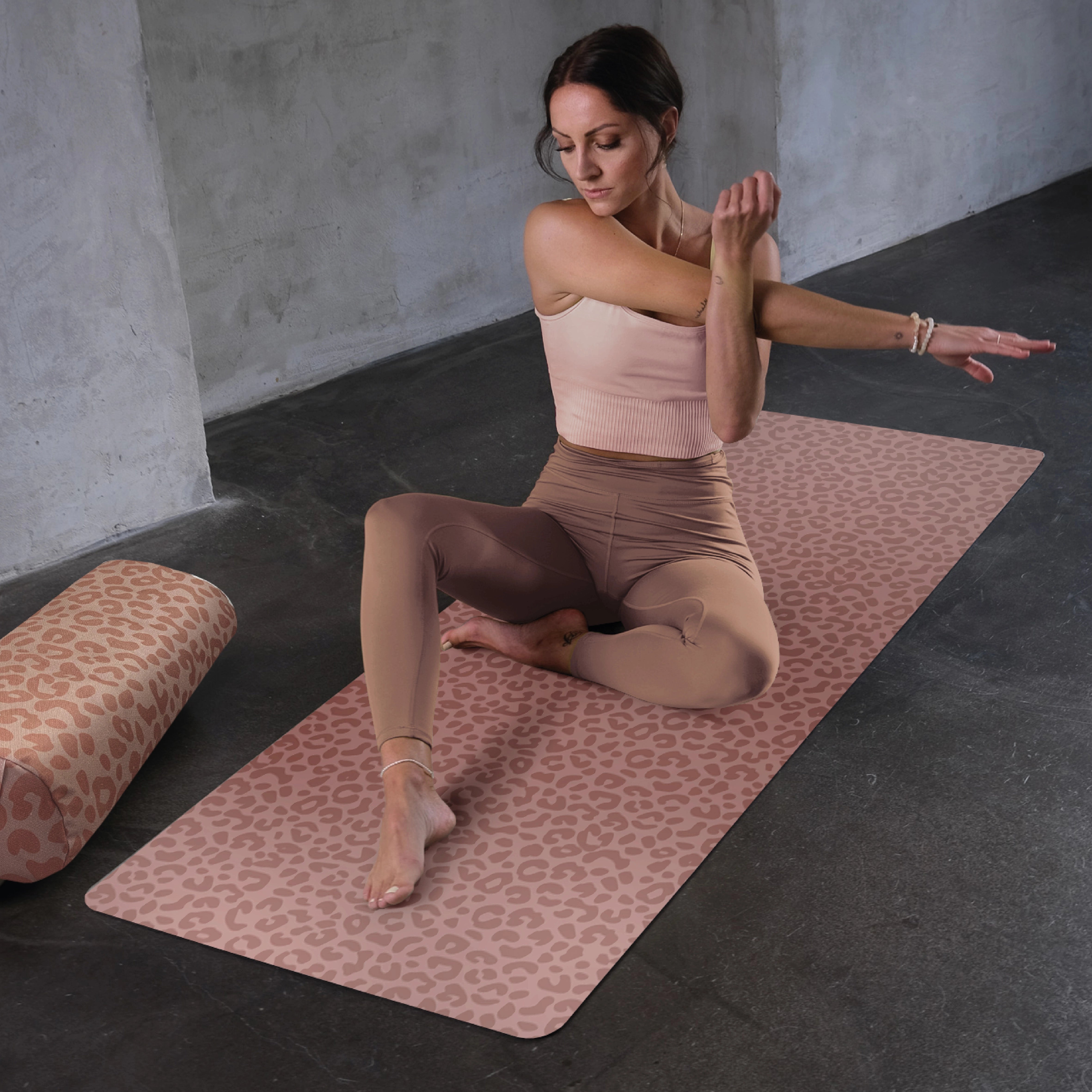 Advanced Grip Yogamatte - Rosé Wild Cat