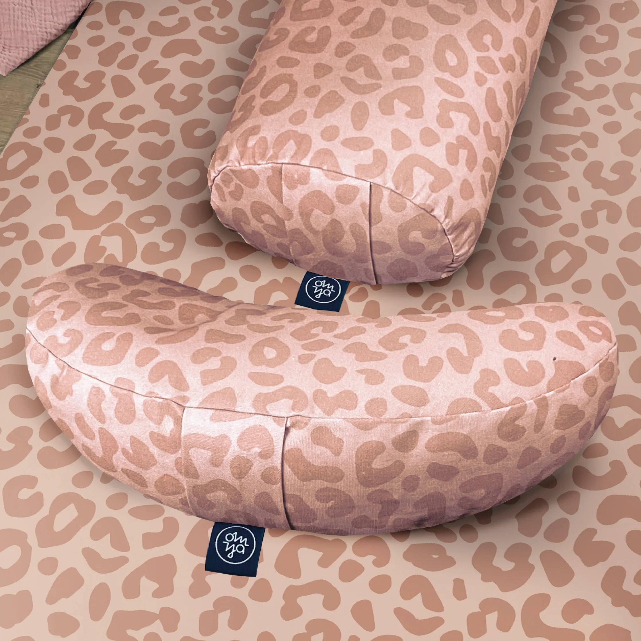 Coussin Demi Lune Design Yoga - Blush Leo (B-Stock)
